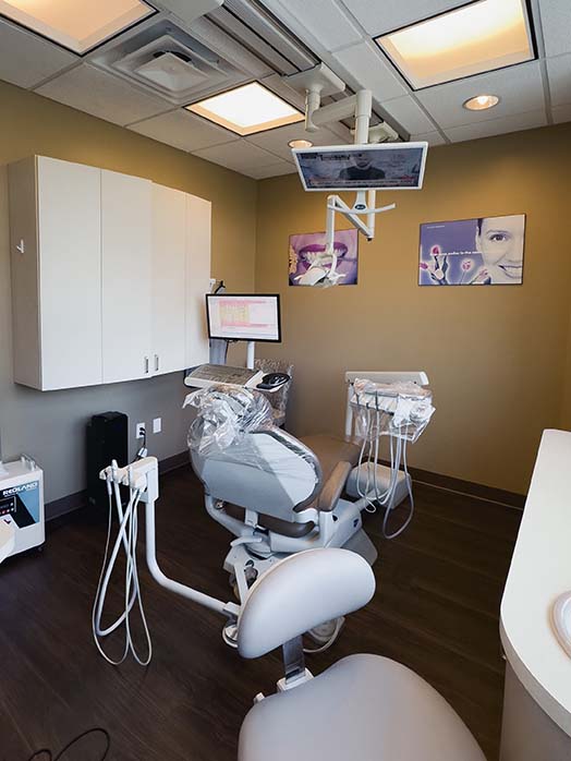Tatum Dental Care in Phoenix, AZ - Friendly staff and exceptional dental services for patients of all ages.