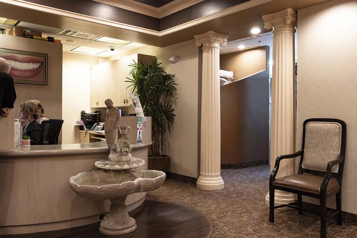 Tatum Dental Care in Phoenix, AZ - Friendly staff and exceptional dental services for patients of all ages.