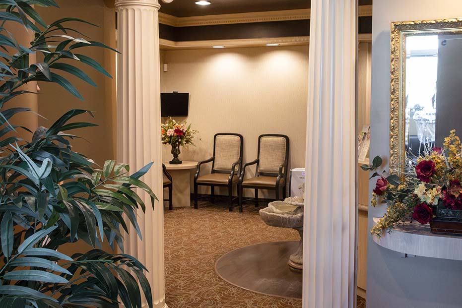Tatum Dental Care in Phoenix, AZ - Friendly staff and exceptional dental services for patients of all ages.
