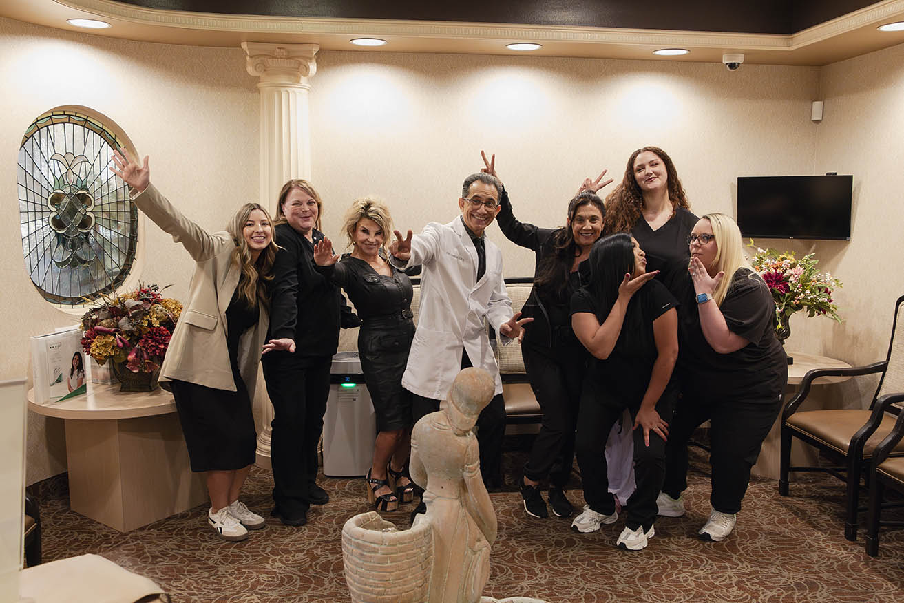 Tatum Dental Care in Phoenix, AZ - Friendly staff and exceptional dental services for patients of all ages.