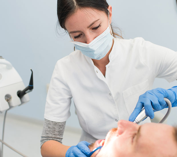 Phoenix Can a Cracked Tooth be Saved with a Root Canal and Crown