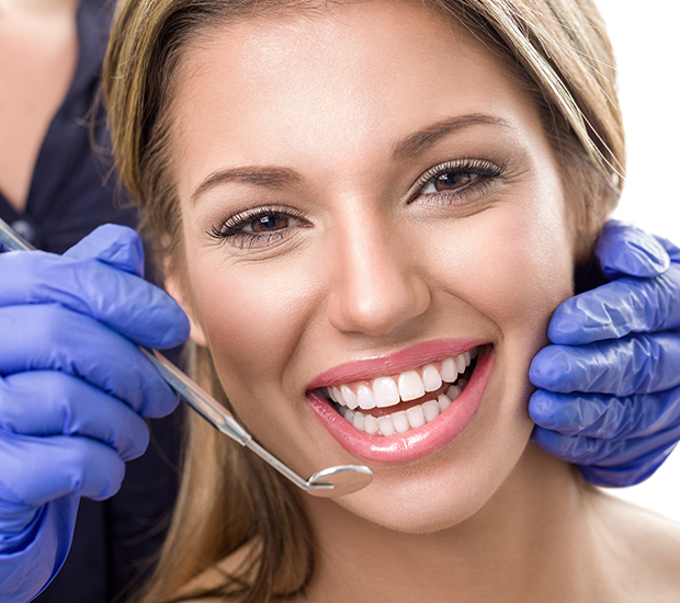 Phoenix Teeth Whitening at Dentist